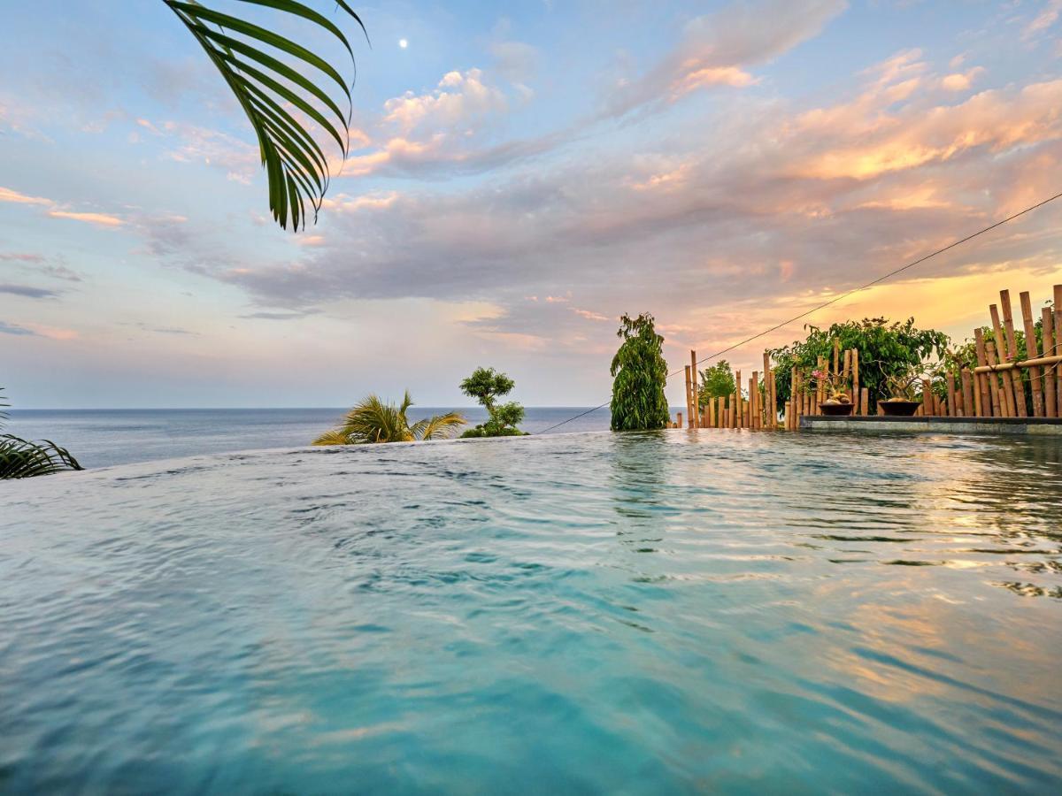 Villa Mimpi Manis Infinity Pool&180°Ocean View Amed Exteriör bild